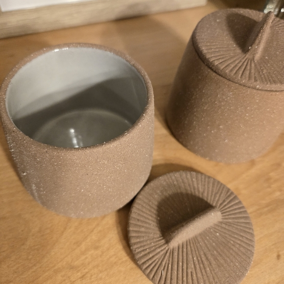 Citrine Spice Jars Ceramic NWOT - Picture 2 of 7